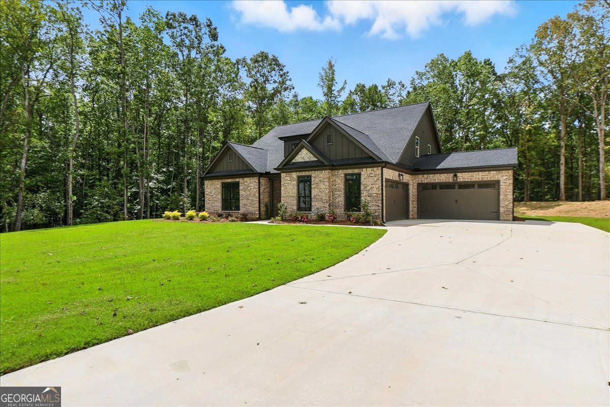 262 Blake LN