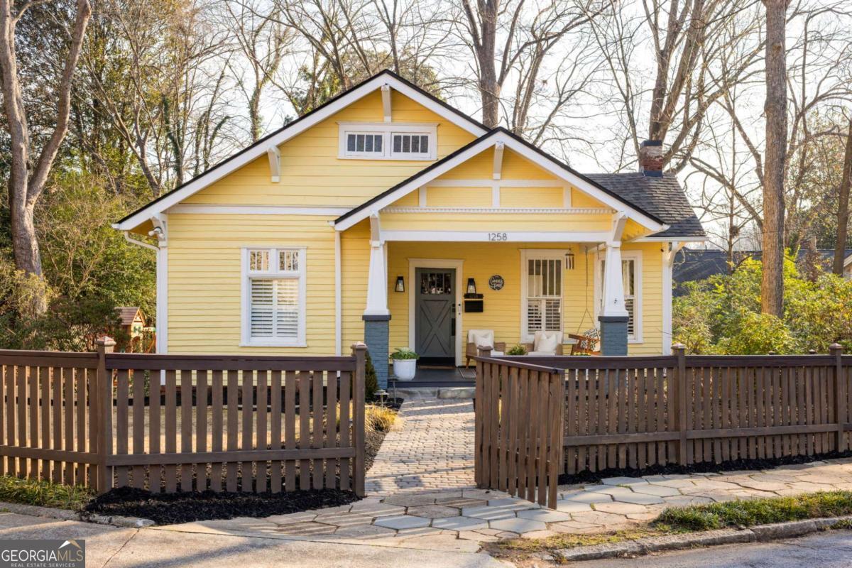 1258 Mansfield AVE NE