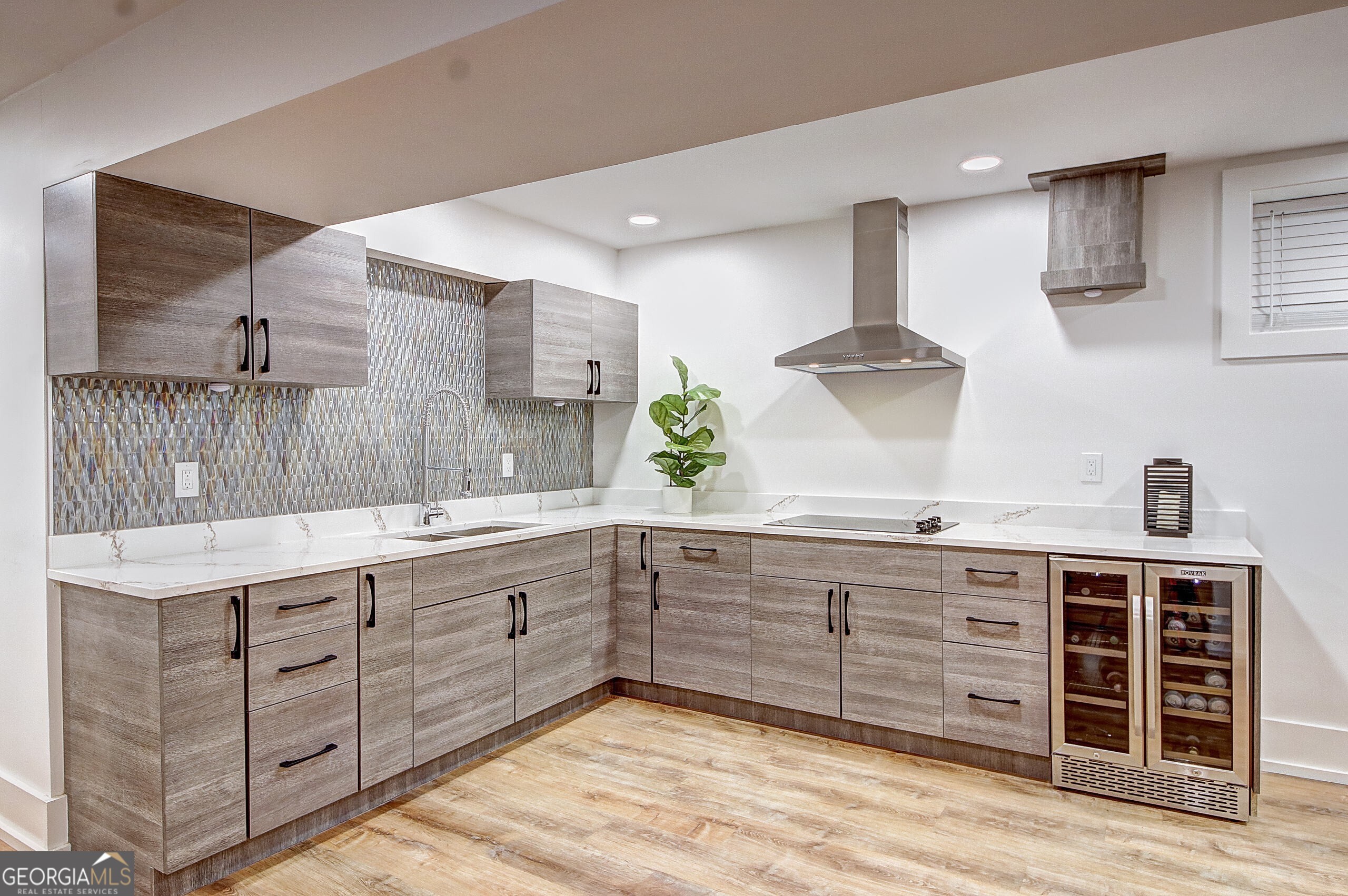 Atlanta, Georgia 30311, United States, 1 Bedroom Bedrooms, ,1 BathroomBathrooms,Residential,Pending,27498