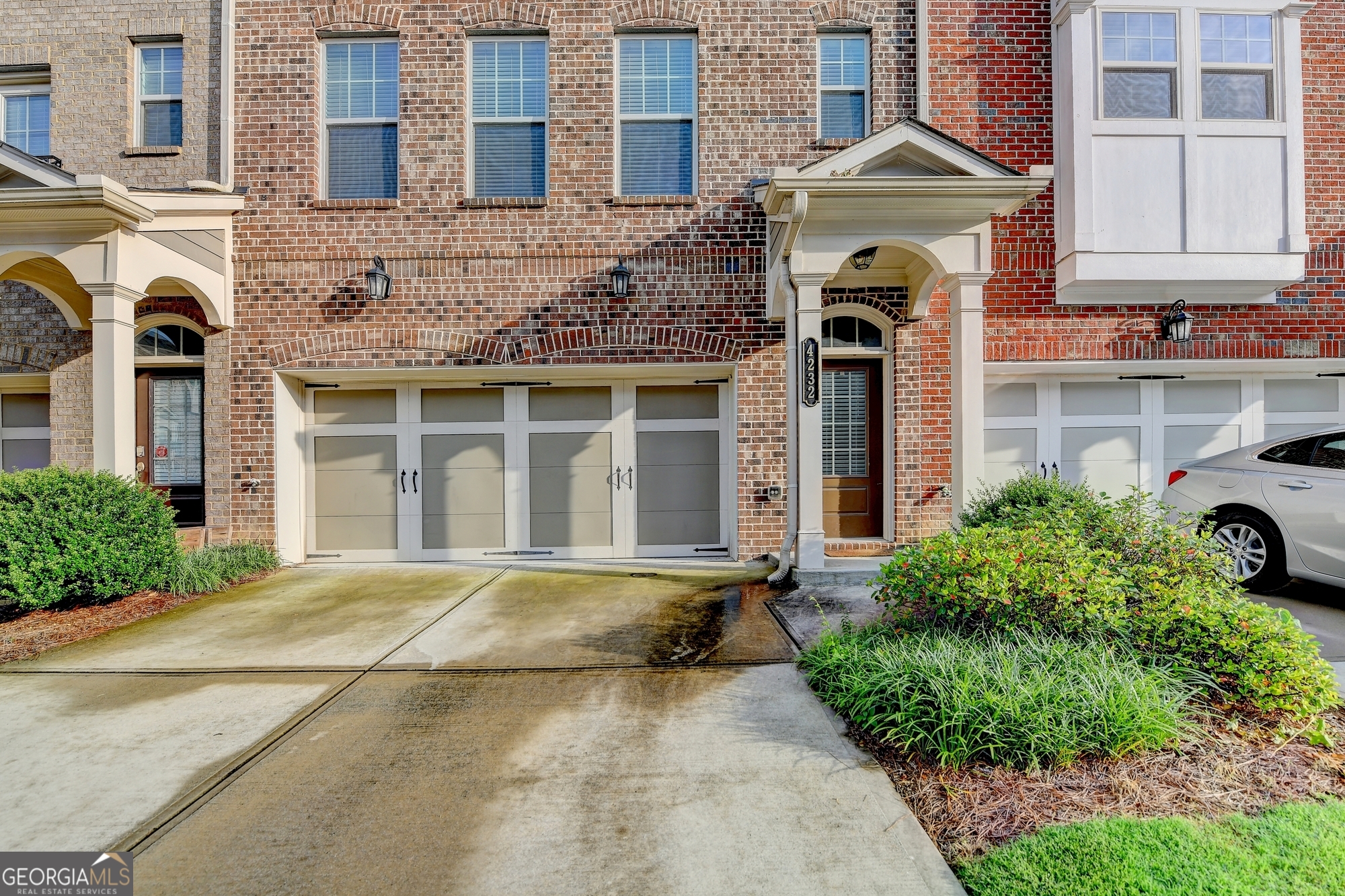 4232 Perimeter PARK E 110