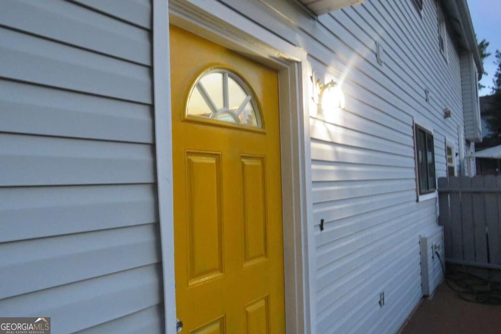 Photo of 22 FAIRVIEW Drive, Jonesboro, GA 30238 (MLS # 10878680)