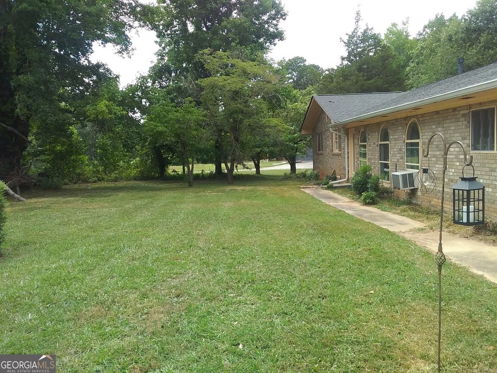 Photo of 6505 Cherie Lane SW, South Fulton, GA 30349 (MLS # 10758125)