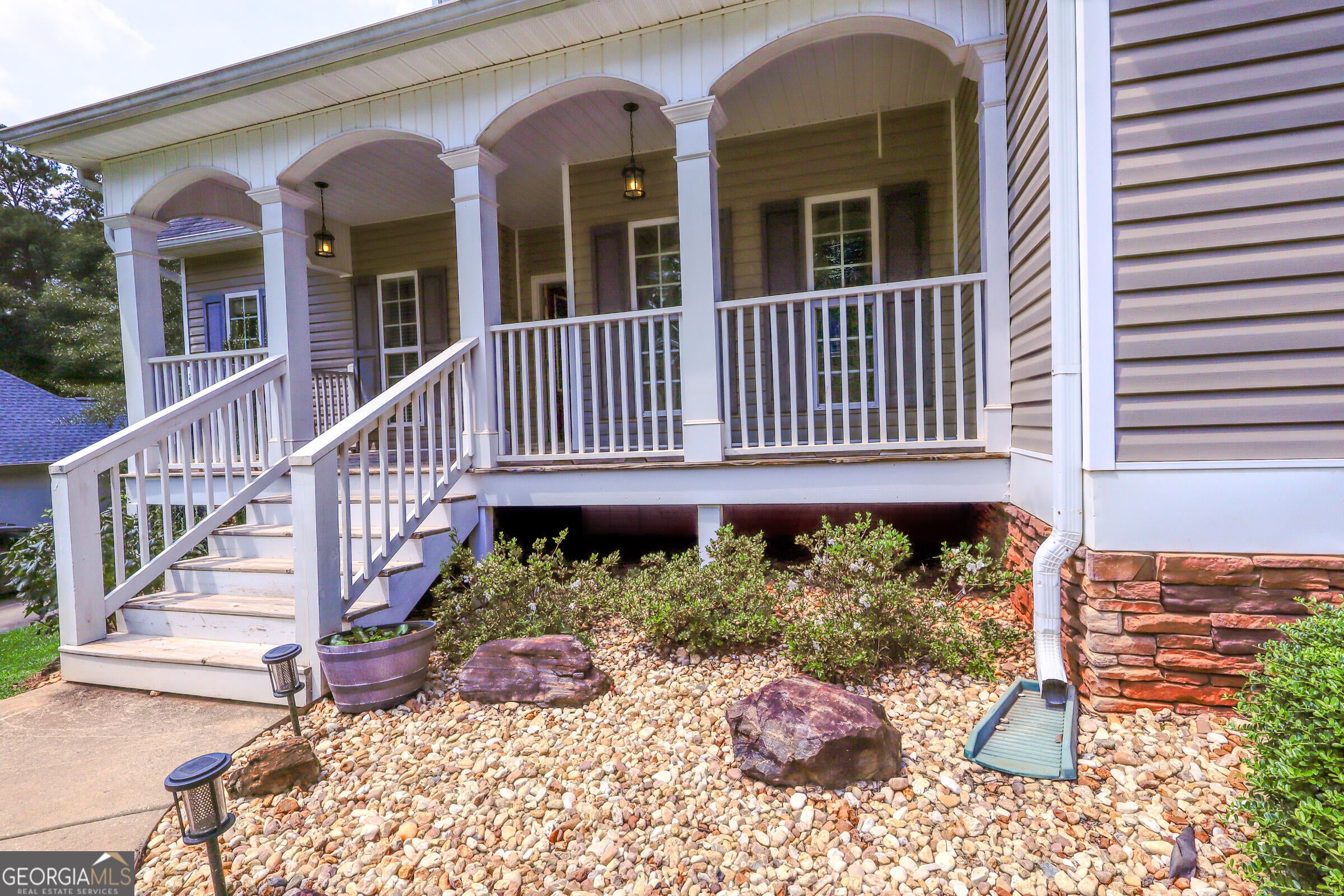 100 Chapman Oak DR