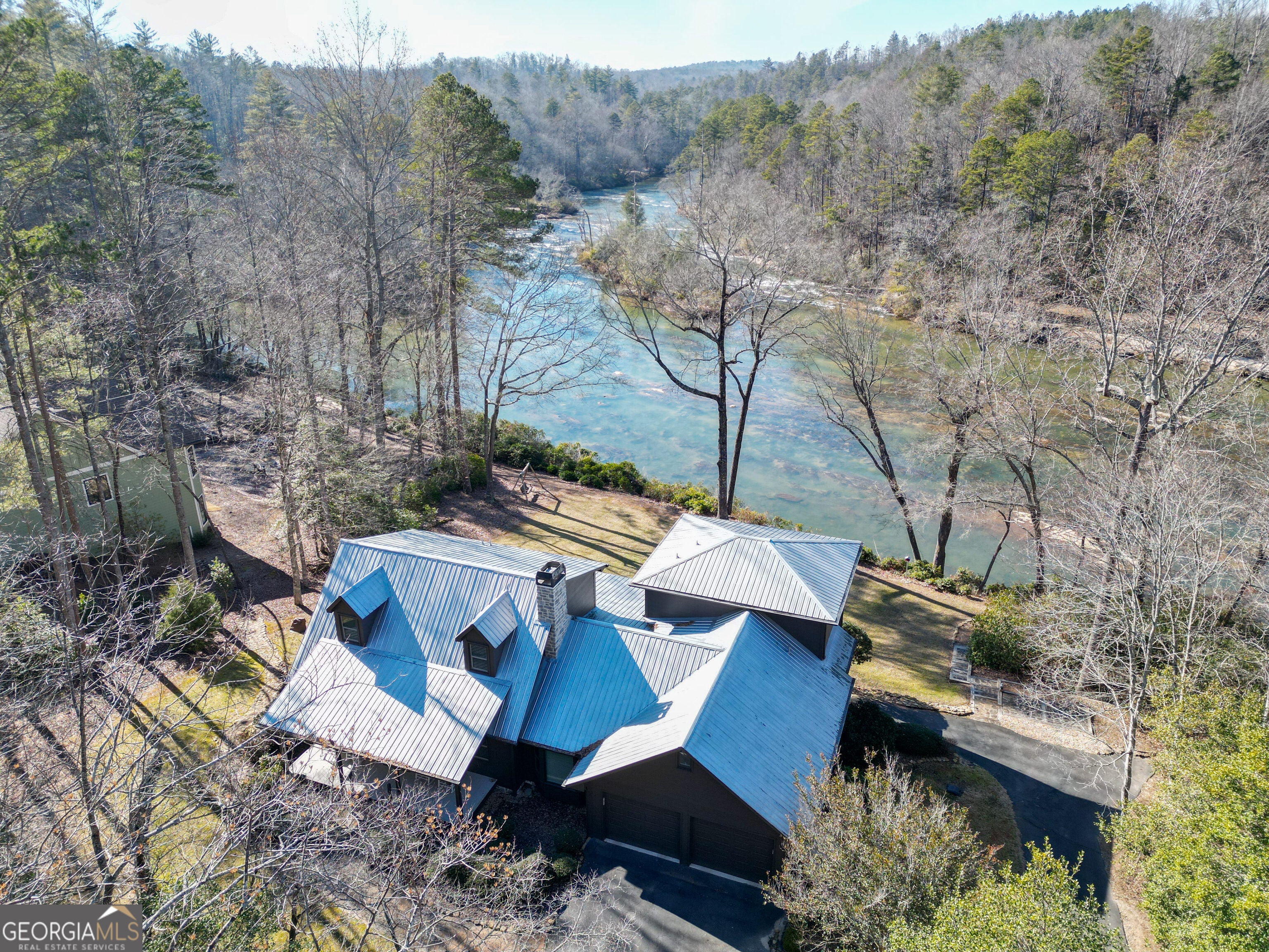 1207 Old River RD
