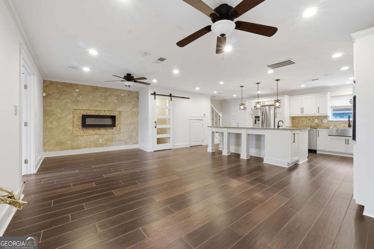 538 Country Greens DR