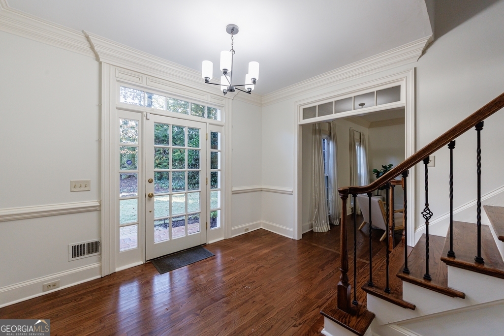 Sentinel Lake - Residential