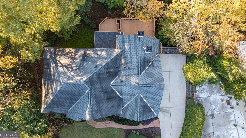 Sentinel Lake - Residential