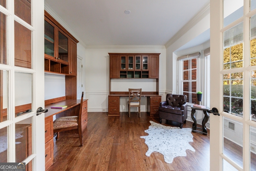 Sentinel Lake - Residential