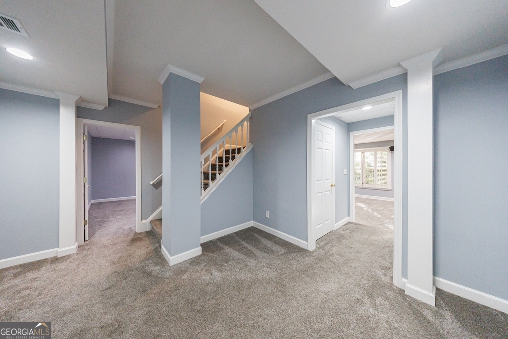 Sentinel Lake - Residential