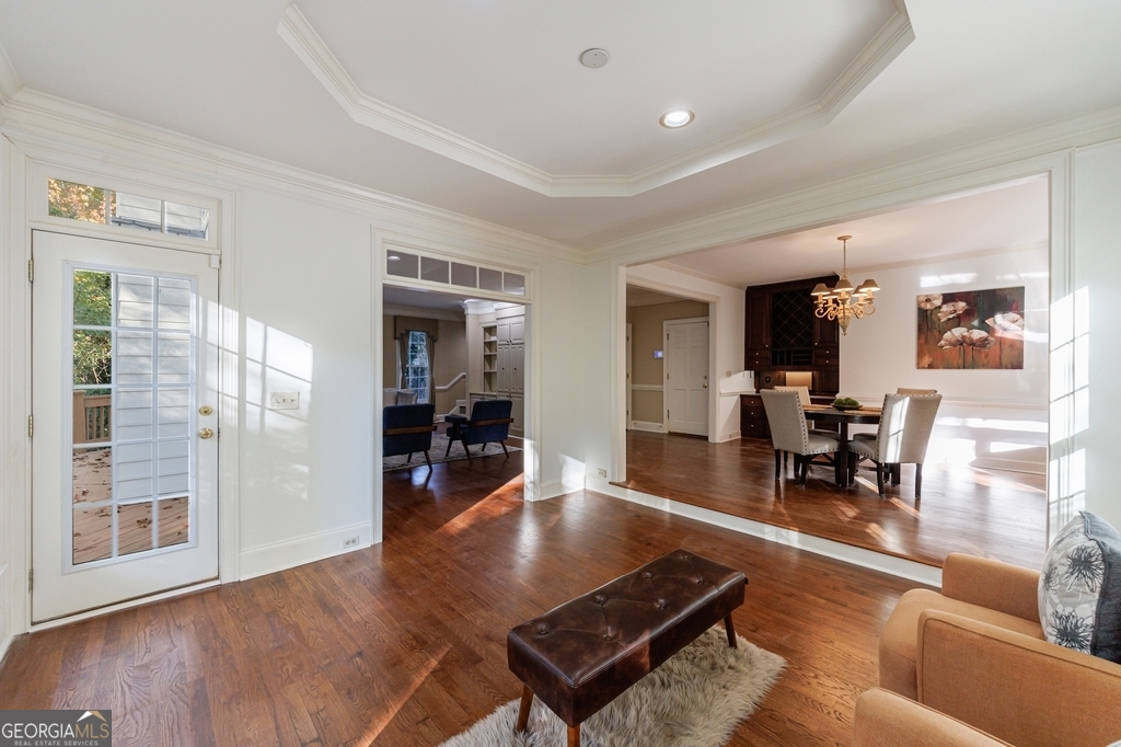 Sentinel Lake - Residential