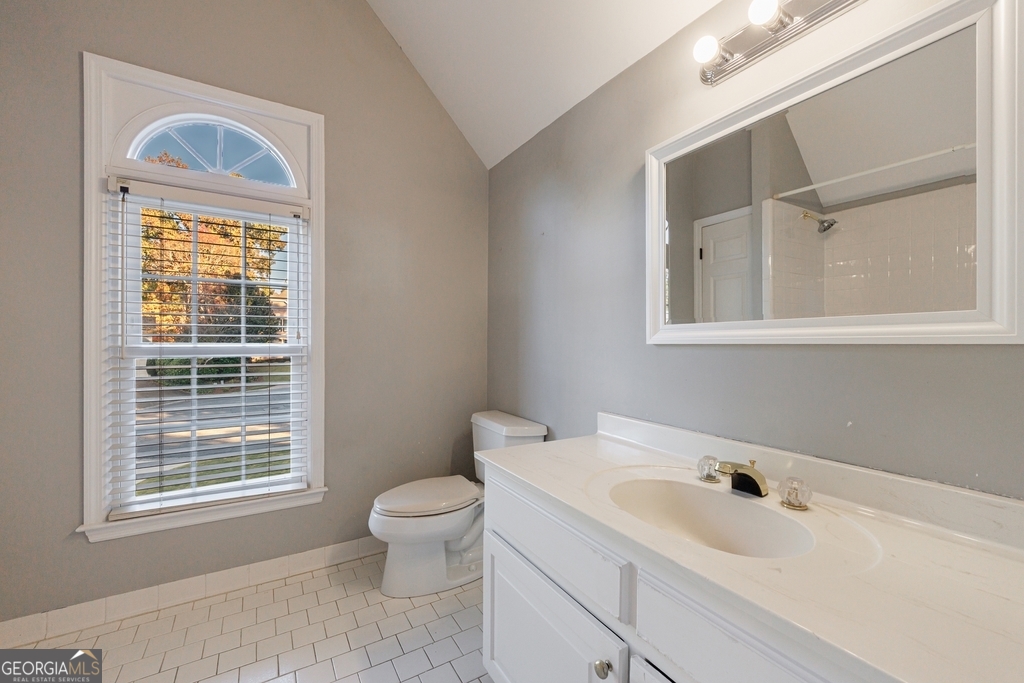 Sentinel Lake - Residential