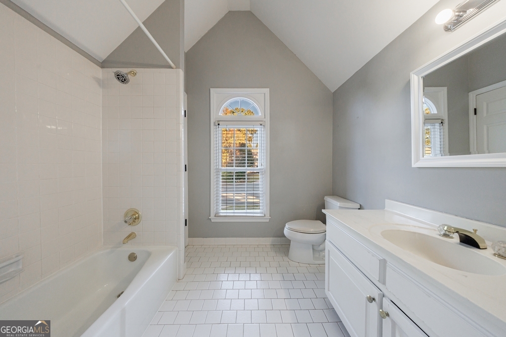 Sentinel Lake - Residential