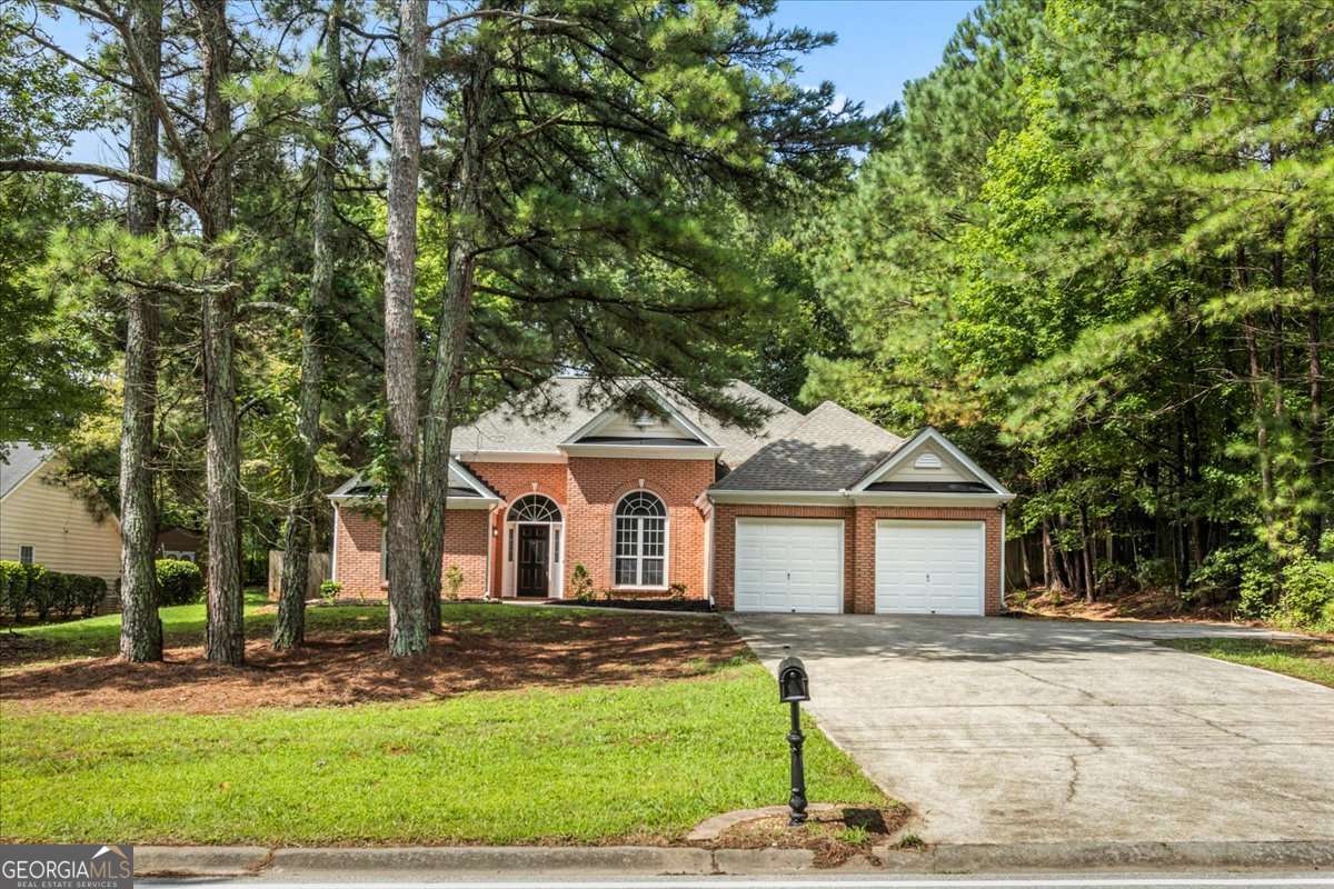 Located in desirable North Paulding, this beautifully updated 3-bedroom, 2-bath ranch combines comfort, style, and convenience. Freshly painted with brand-new flooring throughout, it's truly move-in ready. The open-concept kitchen boasts new cabinets, extended countertops for extra prep and serving space, upgraded stainless steel appliances, and plenty of room for gatherings with friends and family. All bedrooms are on the main level with a split bedroom plan, providing both convenience and privacy. The spacious master suite offers a generous bedroom and a well-sized bathroom, creating a perfect retreat. Step outside to enjoy the fully fenced backyard, ideal for pets or outdoor entertaining. As part of a welcoming HOA community, you'll have access to amenities like a sparkling pool and tennis courts. Conveniently close to restaurants, grocery stores, pharmacies, medical facilities, and other everyday conveniences-all just minutes away. Don't miss the chance to make this updated ranch in North Paulding your new home-schedule a showing today!