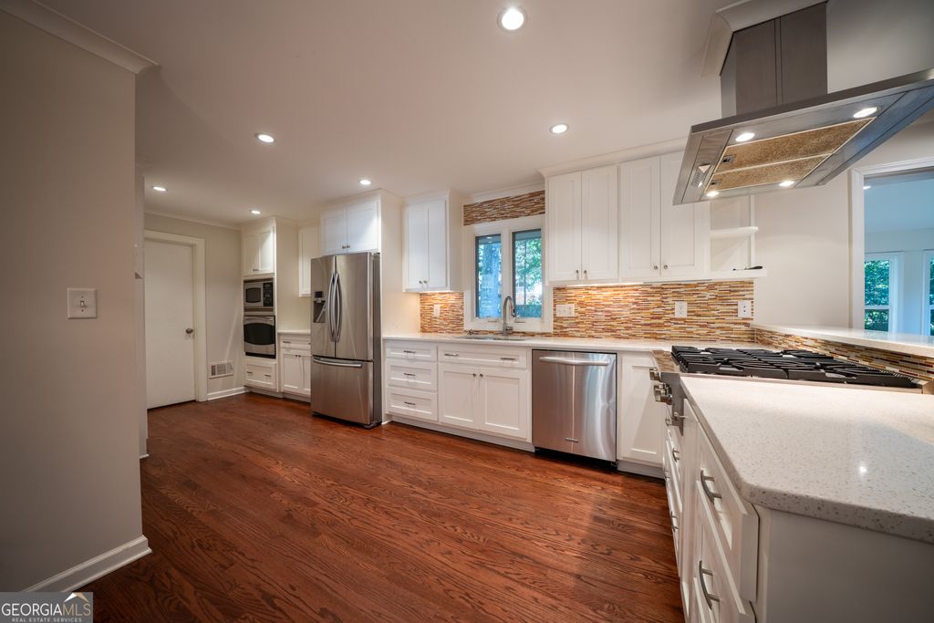 Photo of 1501 Diamond Head Drive, Decatur, GA 30033 (MLS # 10781500)