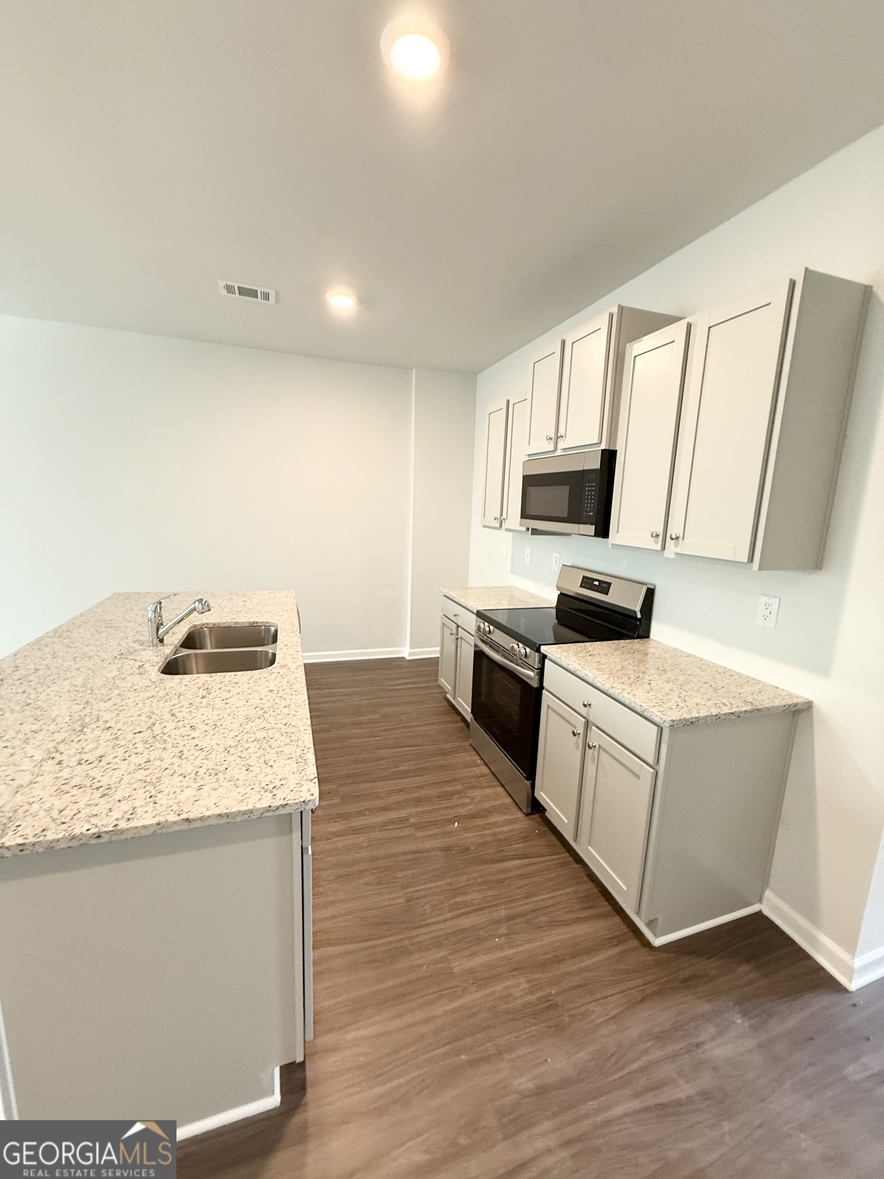233 Oakwood DR NW LOT 30