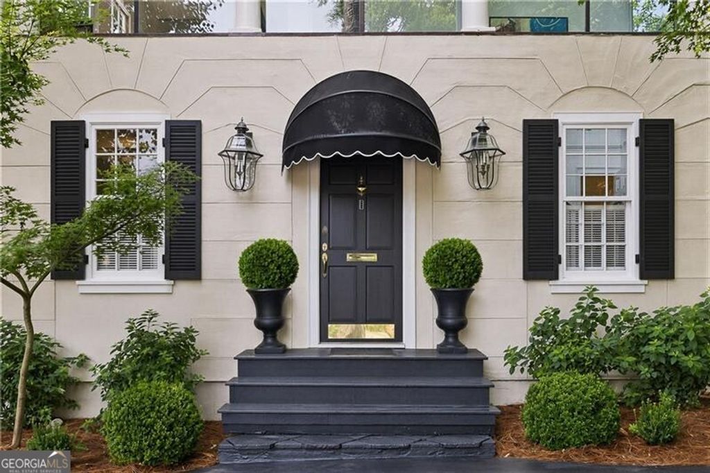 Photo of 317 Beverly Road NE, Atlanta, GA 30309 (MLS # 10811057)