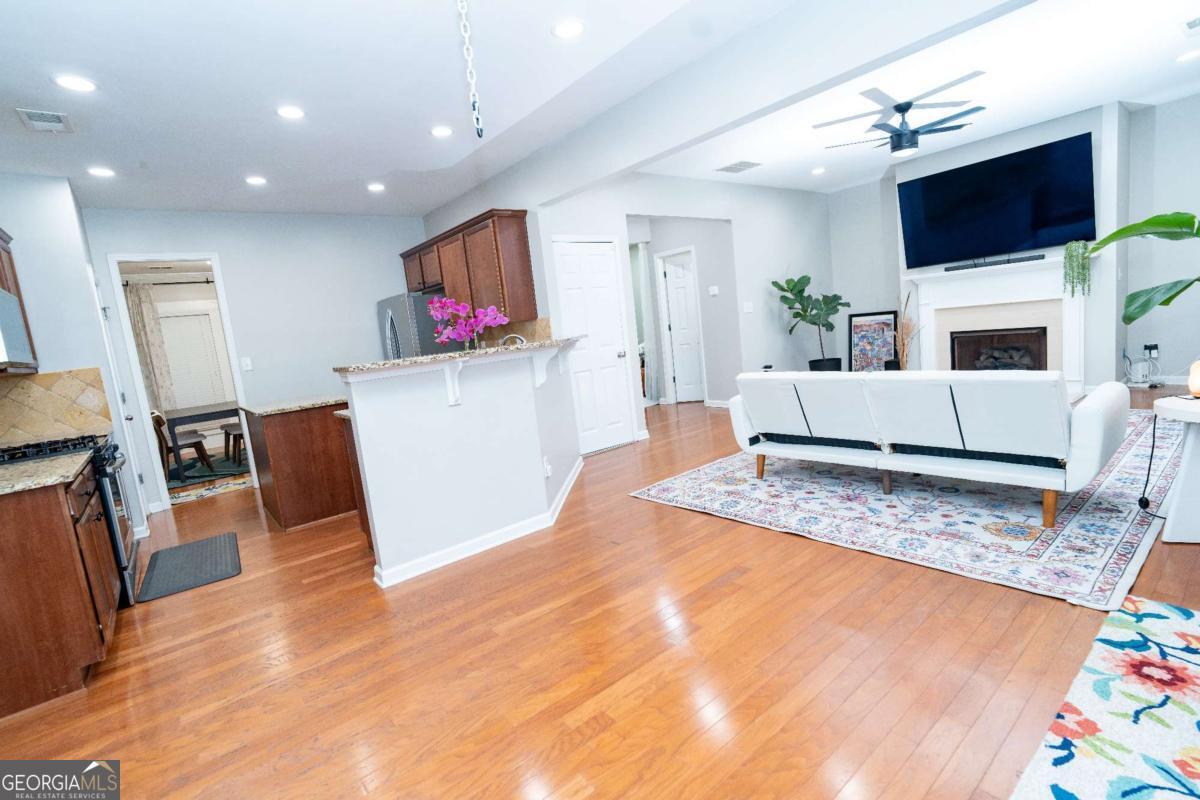 Hanover Pointe - Residential