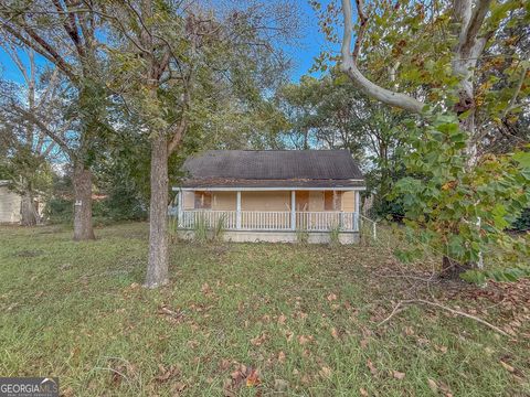 A home in Waycross