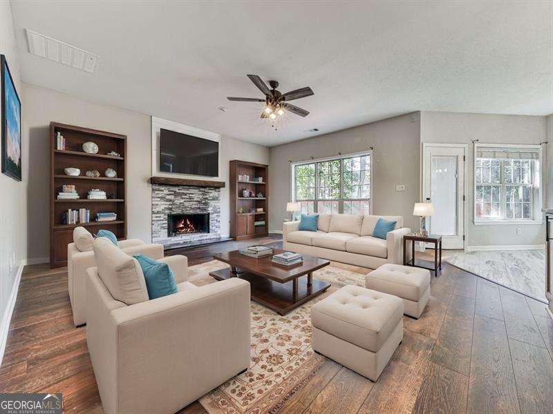 Hidden Springs - Residential