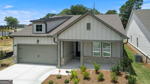 Single Family Residence in Loganville GA 1683 Juniper Berry.jpg