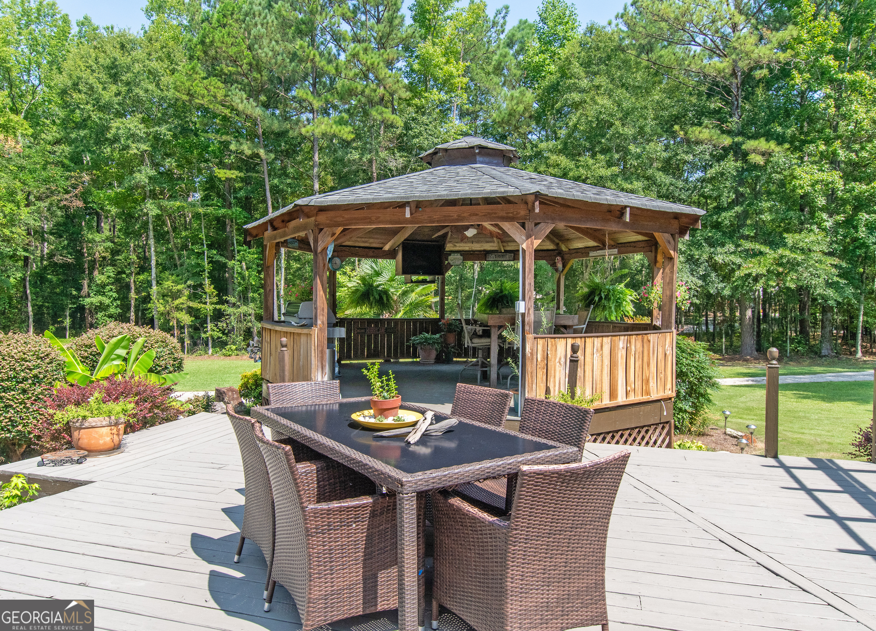 Sharpsburg, Georgia 30277, United States, 6 Bedrooms Bedrooms, ,4 BathroomsBathrooms,Residential,Active,47546