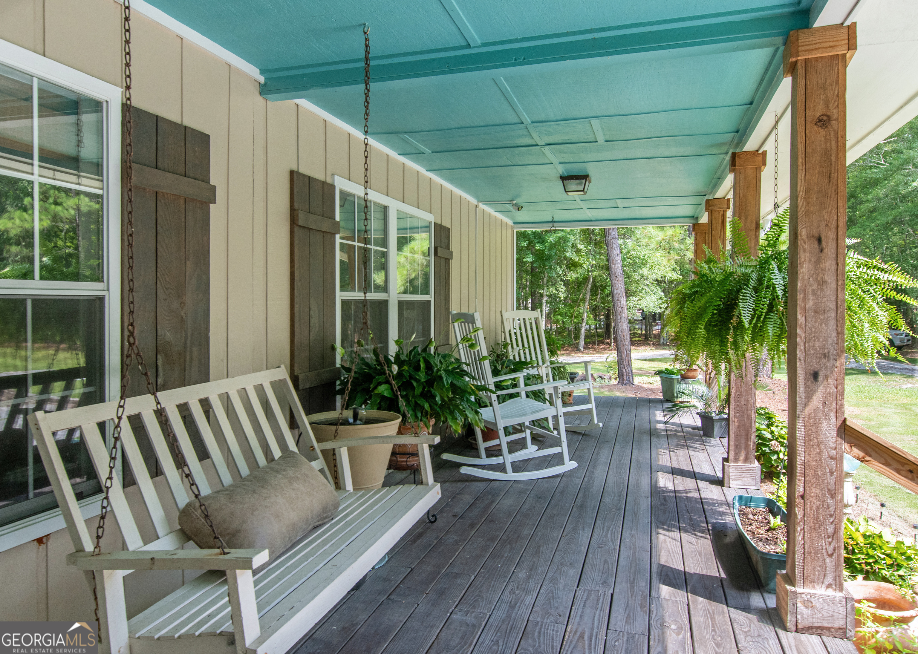 Sharpsburg, Georgia 30277, United States, 6 Bedrooms Bedrooms, ,4 BathroomsBathrooms,Residential,Active,47546