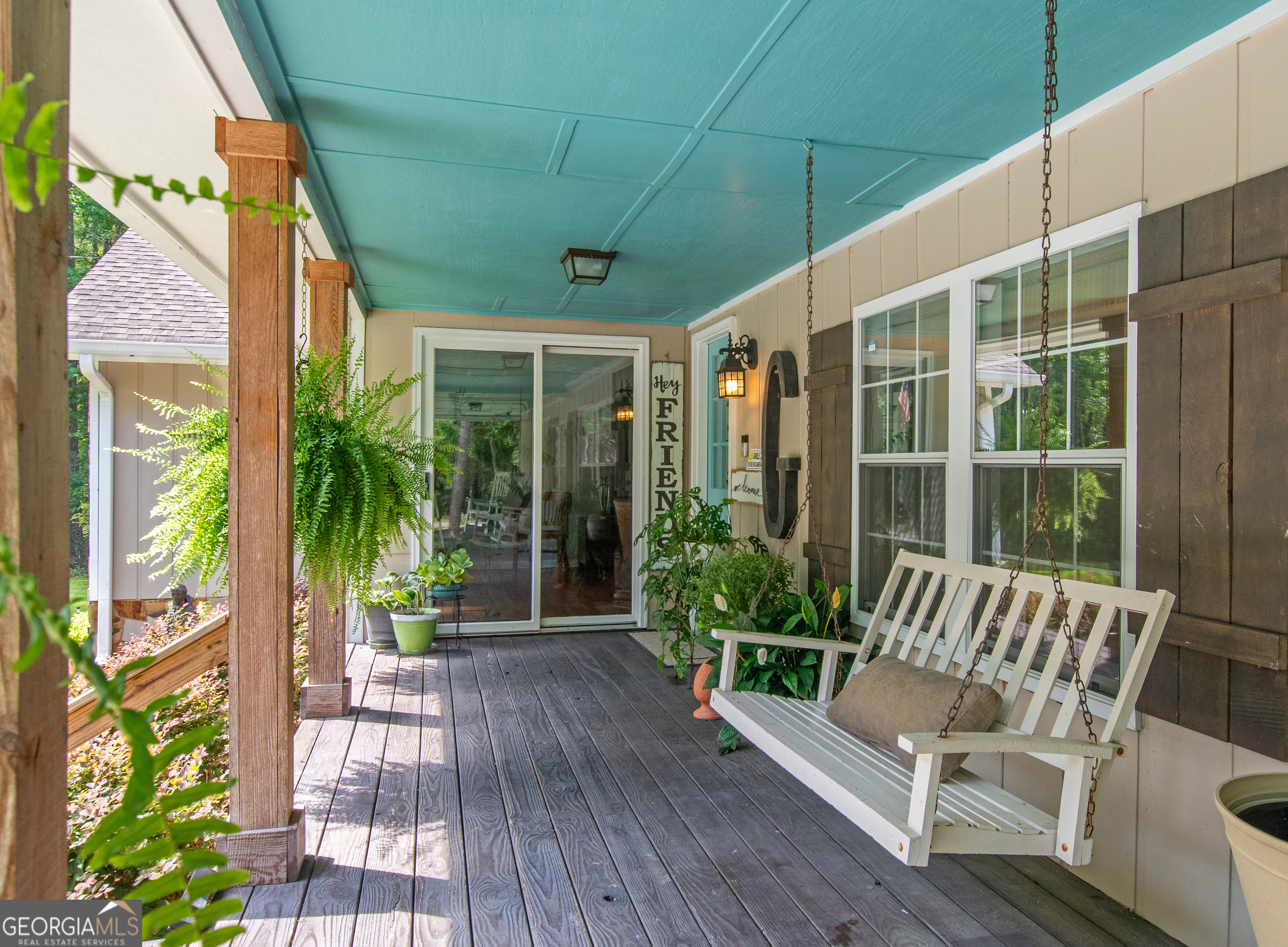 Sharpsburg, Georgia 30277, United States, 6 Bedrooms Bedrooms, ,4 BathroomsBathrooms,Residential,Active,47546