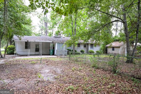 A home in Valdosta