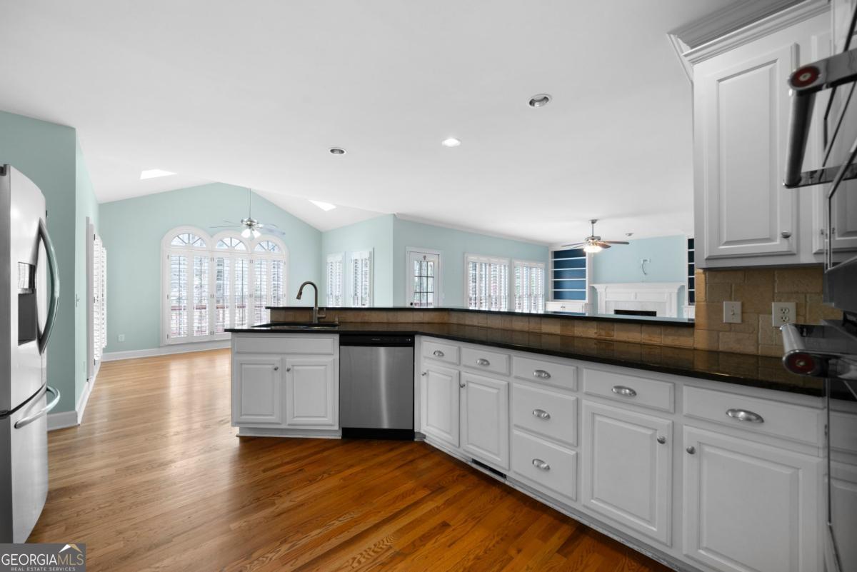 Signal Hill - Residential