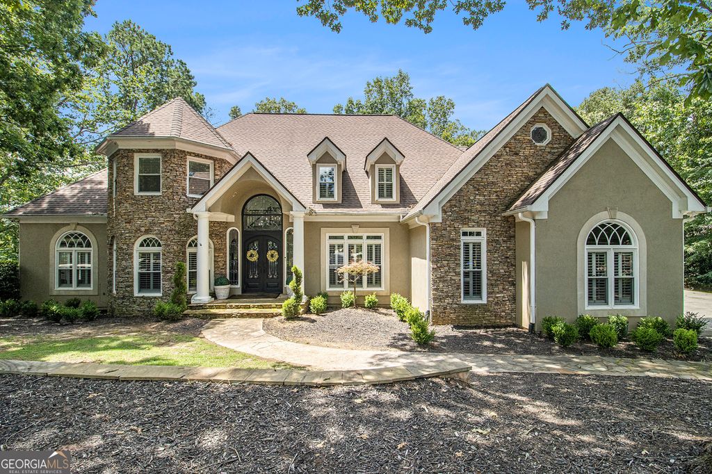 Photo of 240 Wicklawn Way, Roswell, GA 30076 (MLS # 10667696)