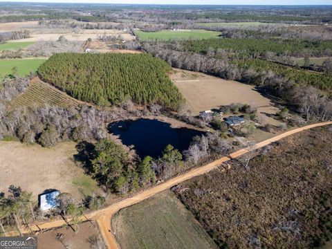 A home in Baxley