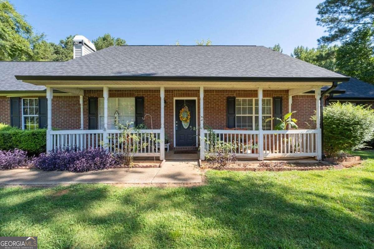 1003 Ola Dale DR