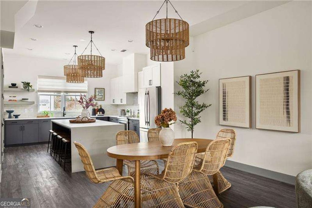 Photo of 1234 Oxley Place NW, Atlanta, GA 30307 (MLS # 10652259)