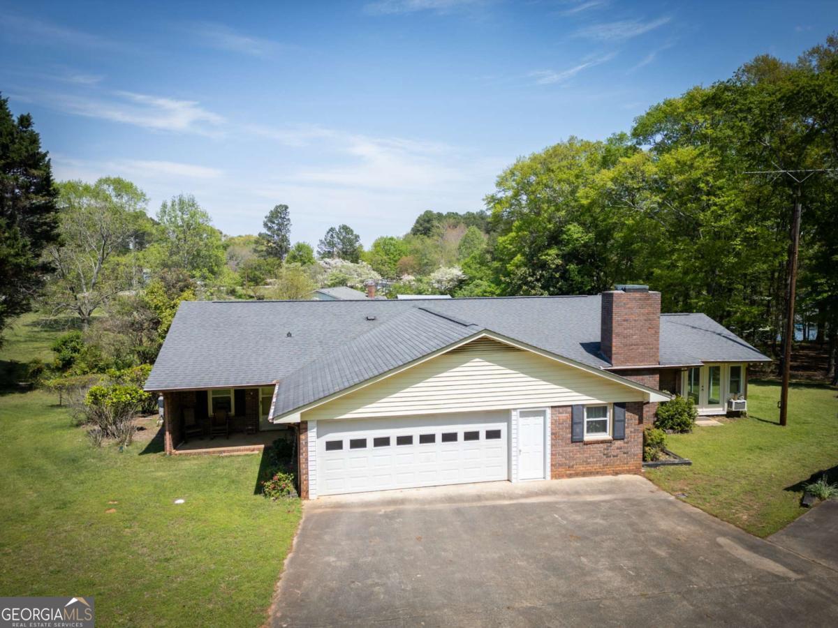 2580 Ridge RD