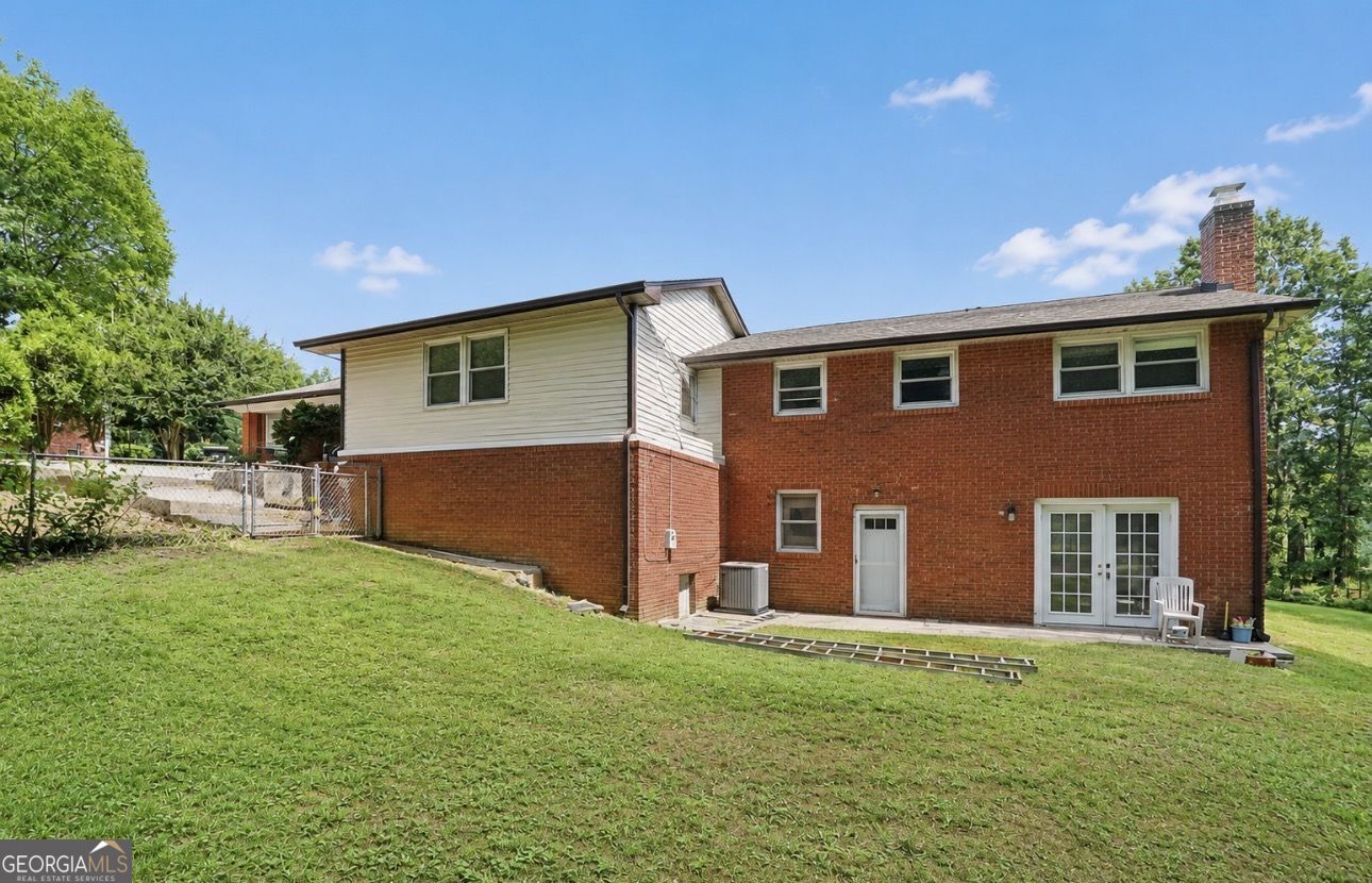 14 N Poplar ST