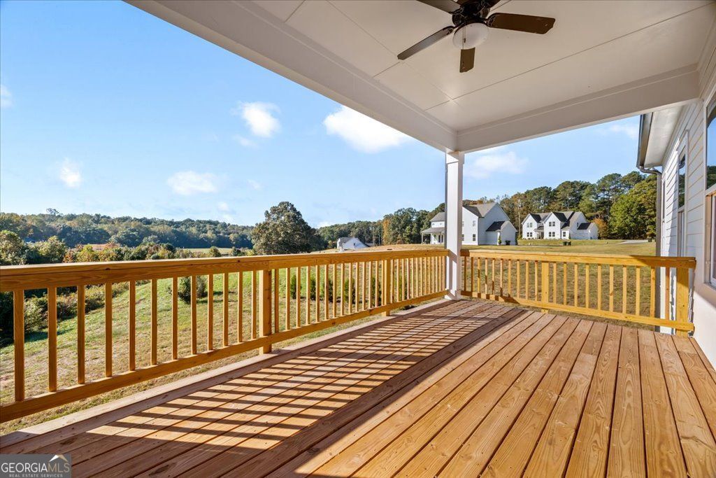 Cumming, Georgia 30028, United States, 4 Bedrooms Bedrooms, ,4 BathroomsBathrooms,Residential,Pending,200229