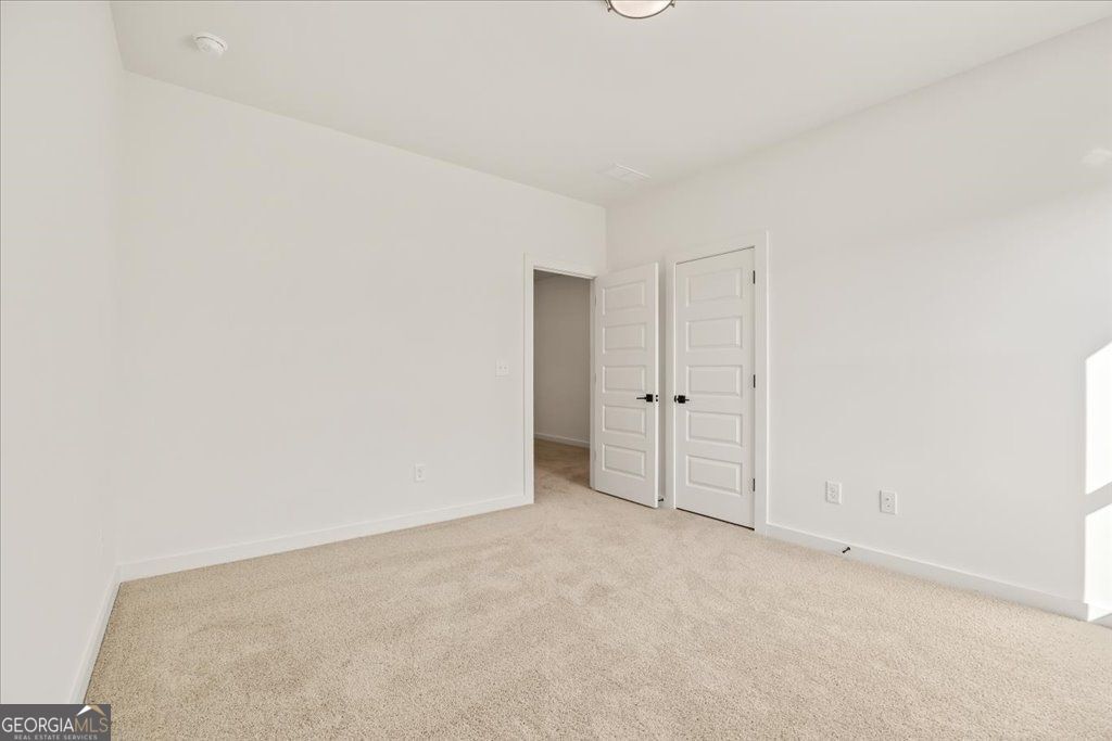 Cumming, Georgia 30028, United States, 4 Bedrooms Bedrooms, ,4 BathroomsBathrooms,Residential,Pending,200229