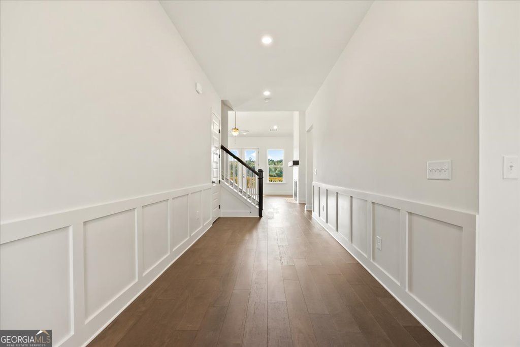 Cumming, Georgia 30028, United States, 4 Bedrooms Bedrooms, ,4 BathroomsBathrooms,Residential,Pending,200229