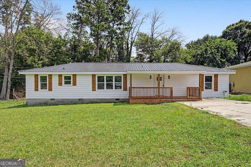 Photo of 54 Glenwood School Road NE, Rome, GA 30165 (MLS # 10818621)