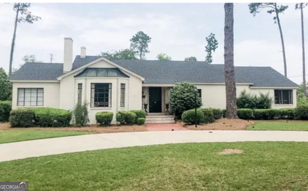 Photo of 901 6th Avenue, Albany, GA 31701 (MLS # 10710560)