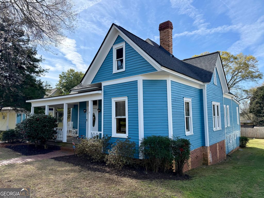 Photo of 222 Church St, Elberton, GA 30635 (MLS # 10710538)