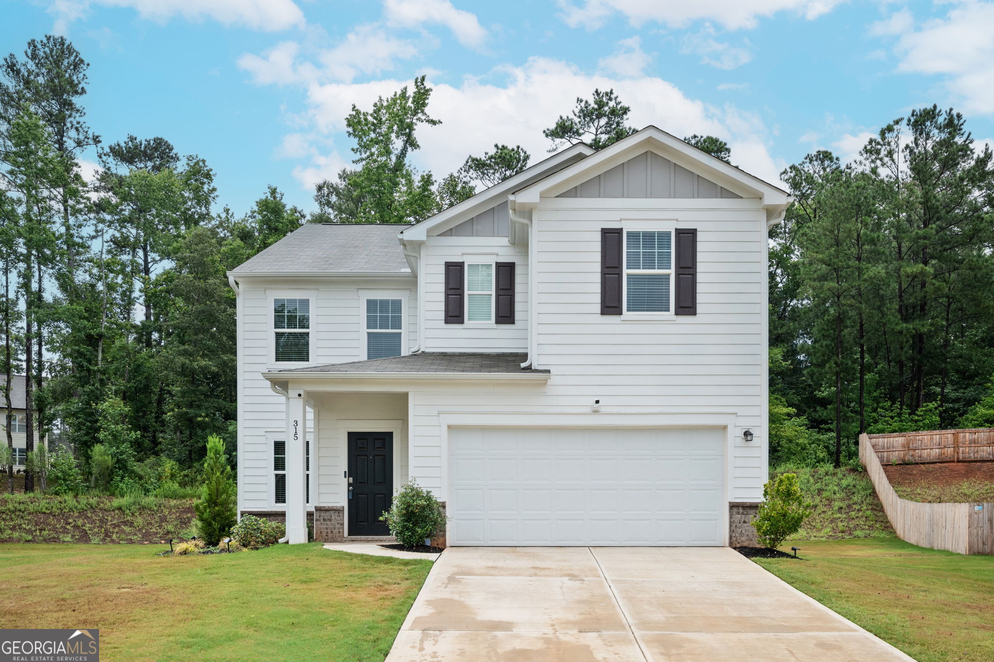 Welcome to your like-new dream home in a blossoming community! This spacious 5-bedroom, 4.5-bath beauty features one of the largest floorplans available, including a huge upstairs loft perfect for movie nights, game days, or a second living area. Enjoy the convenience of a main-level guest suite with a private full bath-ideal for visitors or multi-generational living. Upstairs you'll find four more bedrooms, including a luxurious owner's suite with a walk-in closet and spa-like en suite bath. The open-concept main floor boasts a modern kitchen with an oversized island, perfect for hosting and everyday living. This home blends comfort, style, and peace of mind-all priced under market value!. Don't miss this incredible opportunity!