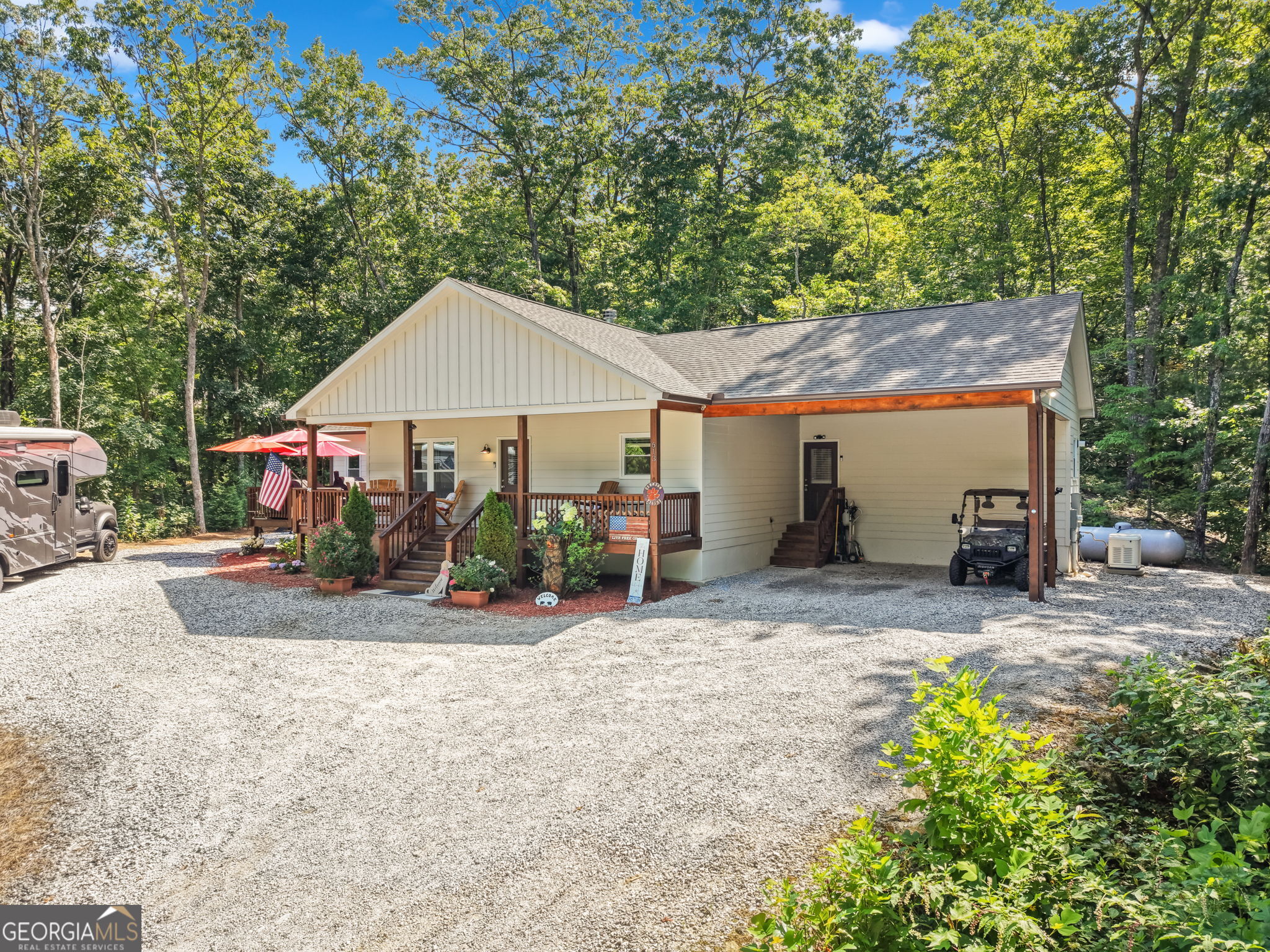 613 Abby LN