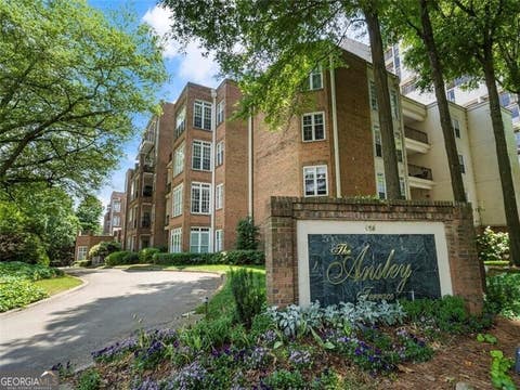 Photo of 175 15th Street NE #409, Atlanta, GA 30309 (MLS # 10819387)