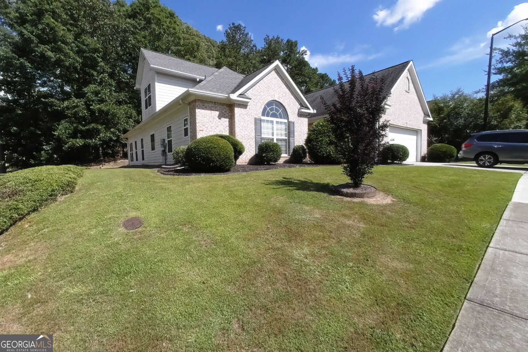 3858 Parham WAY
