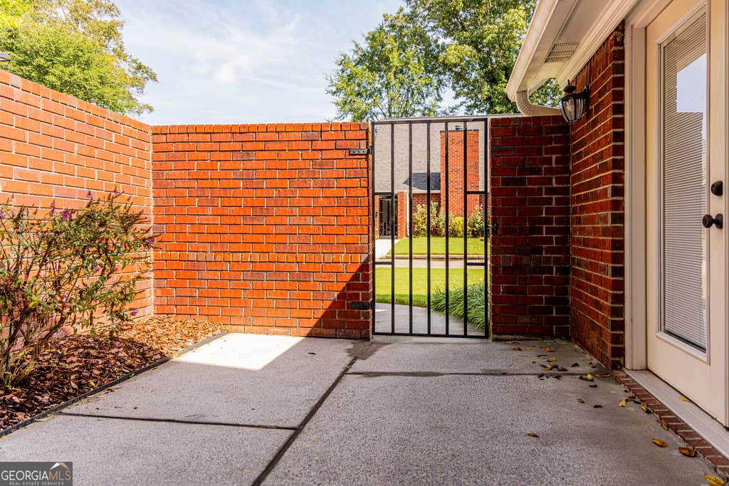Photo of 2 Robin St #5, Rome, GA 30165 (MLS # 10832146)