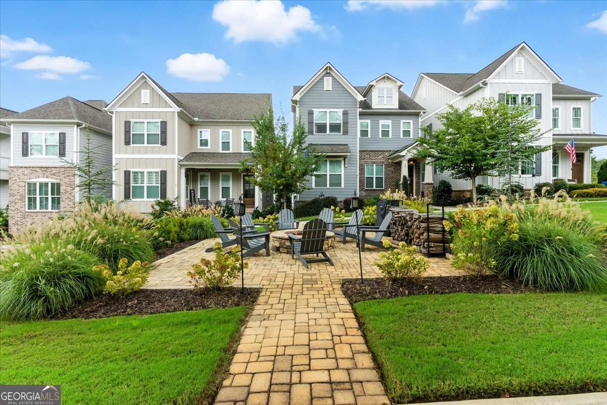 408 Silverbell WAY