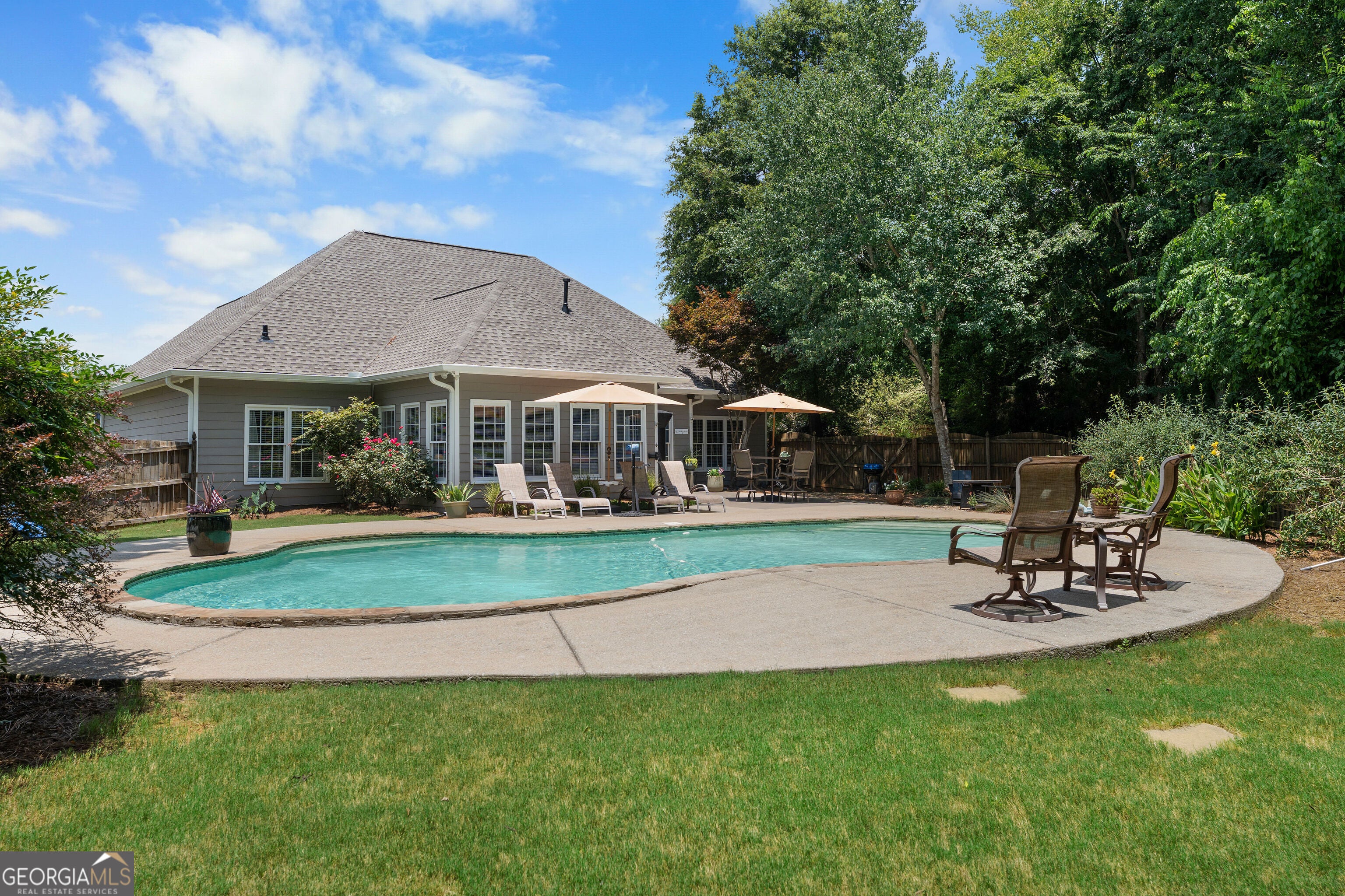 28 Priory Club DR