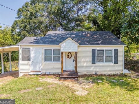 Photo of 2005 Highland Circle, Rome, GA 30161 (MLS # 10611911)