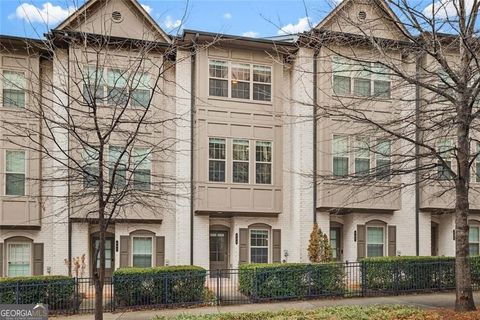 Photo of 629 Broadview Place, Atlanta, GA 30324 (MLS # 10780130)